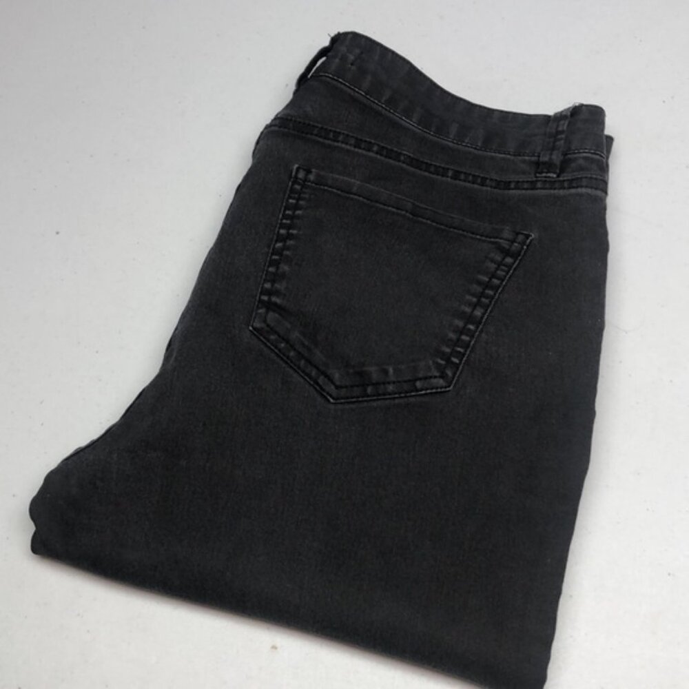 LIFE IN PROGRESS BLACKWASH SKINNY JEANS 10/30x29 ⭐️